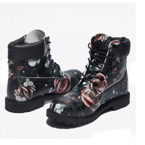 WOMEN'S TIMBERLAND® HERITAGE 6-INCH WATERPROOF BOOTS - Picture 3 of 5